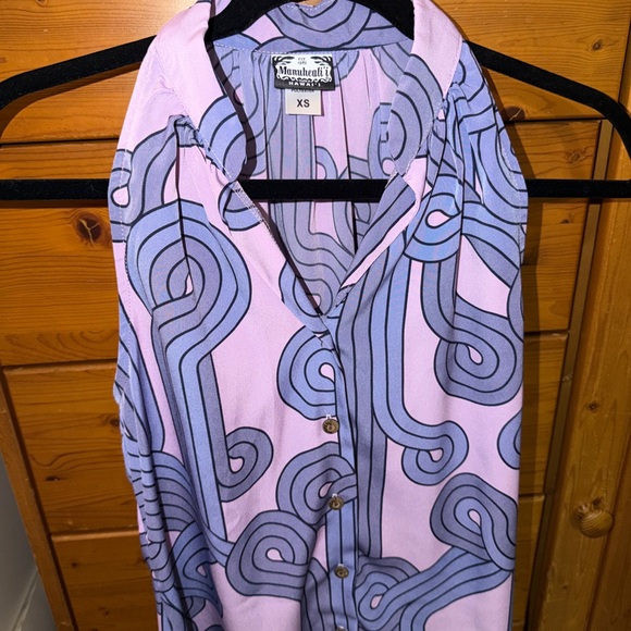 Manuhealii Tops - Manuhealii Purple Swirl Patterned Top